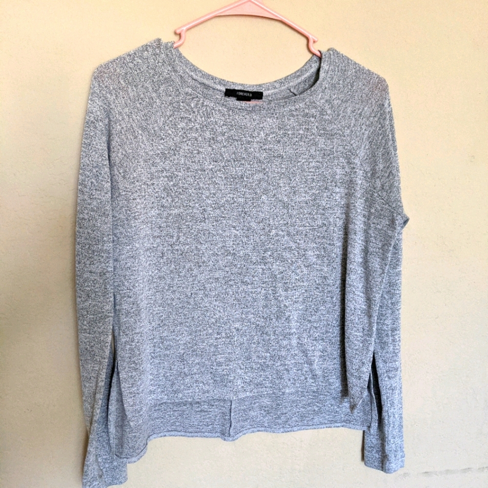 Forever 21 Long Sleeve Top